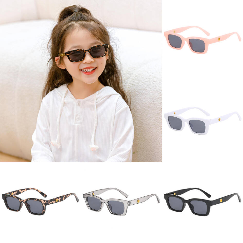 Vintage Fashion Photography - Occhiali da sole vintage piccoli 2026