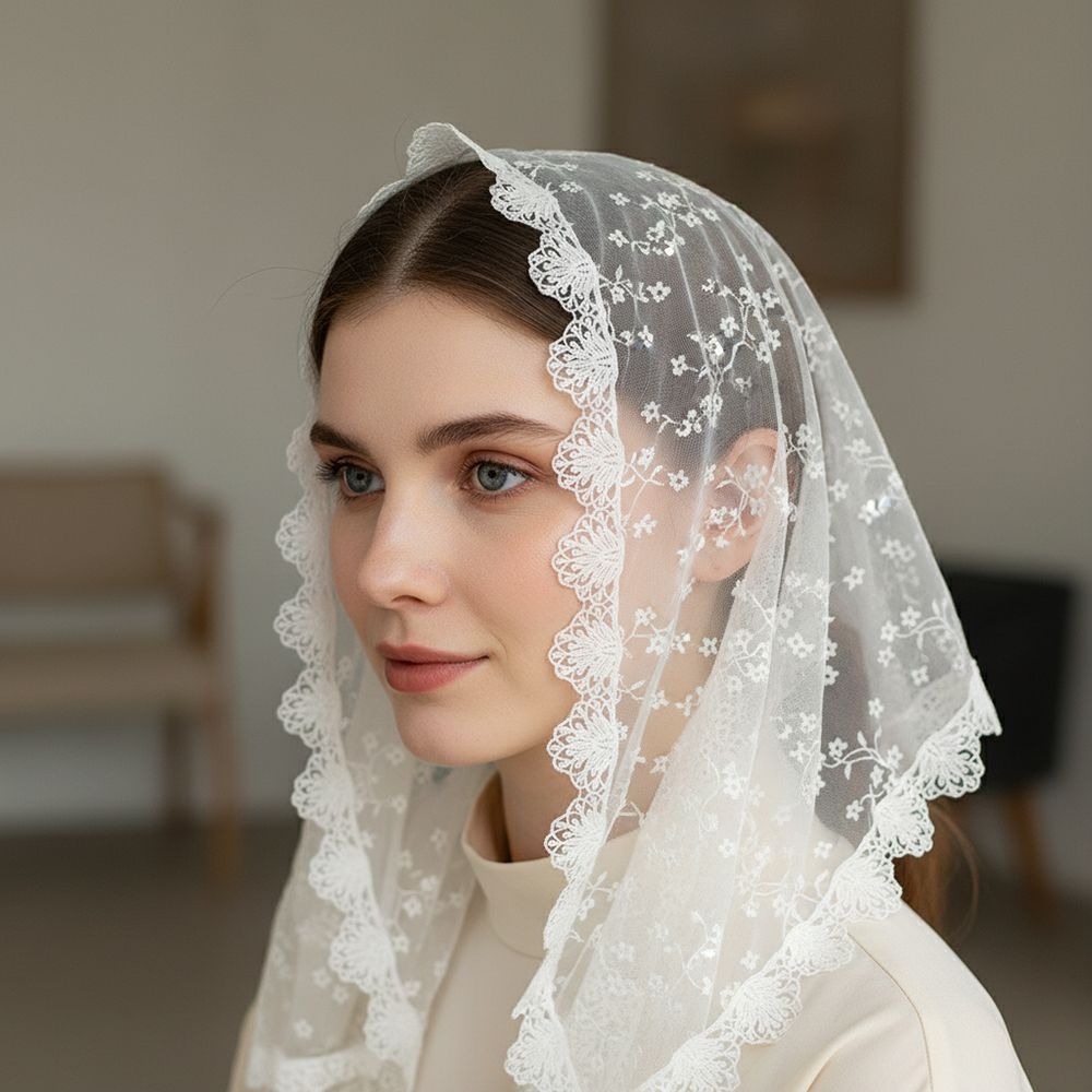 Vintage Fashion Photography - Foulard Vintage in Pizzo con Fiori,