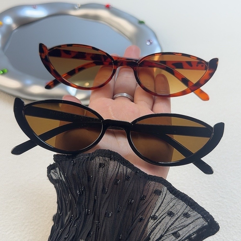 Occhiali da Sole Vintage a Mez - Vintage Fashion Photography recensione e prezzo