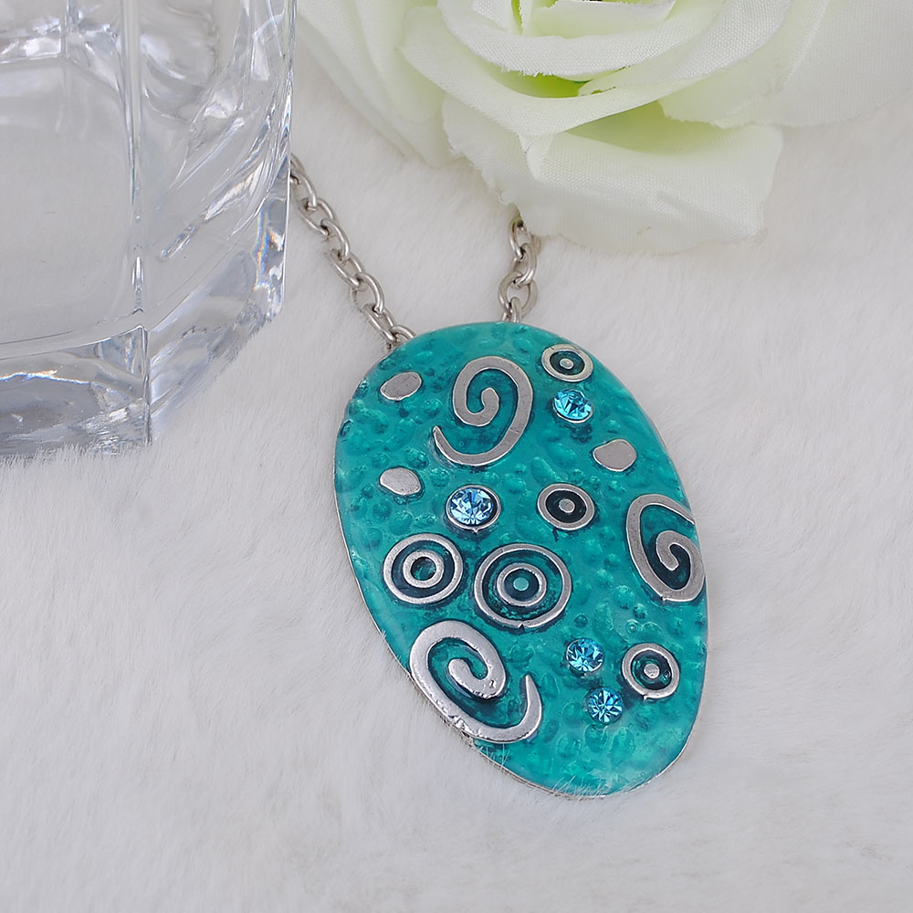 Collana con Ciondolo in Lega d - Vintage Fashion Ideas recensione e prezzo