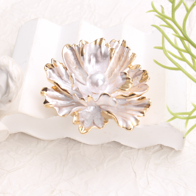 Spilla e sciarpa con strass sc - Vintage Fashion Ideas recensione e prezzo